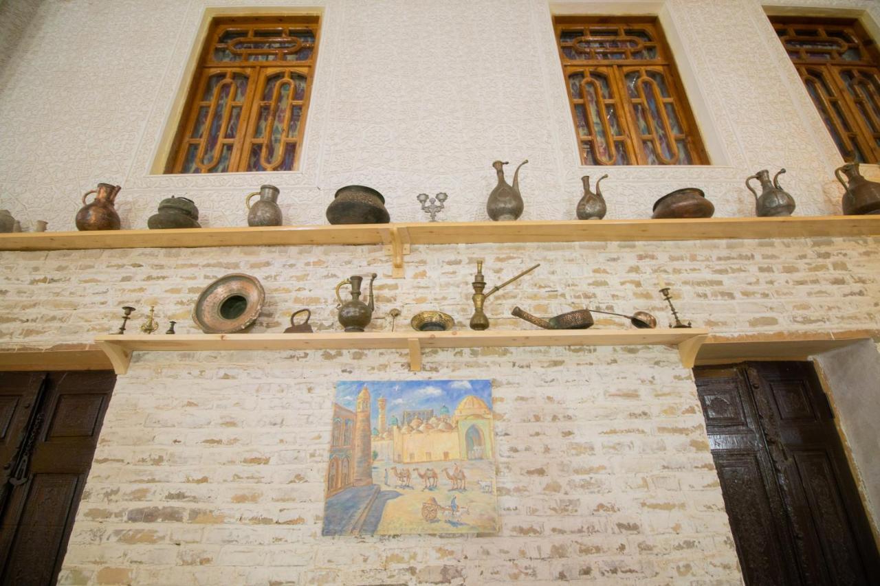 Готель Bukhara Zaringiz Екстер'єр фото